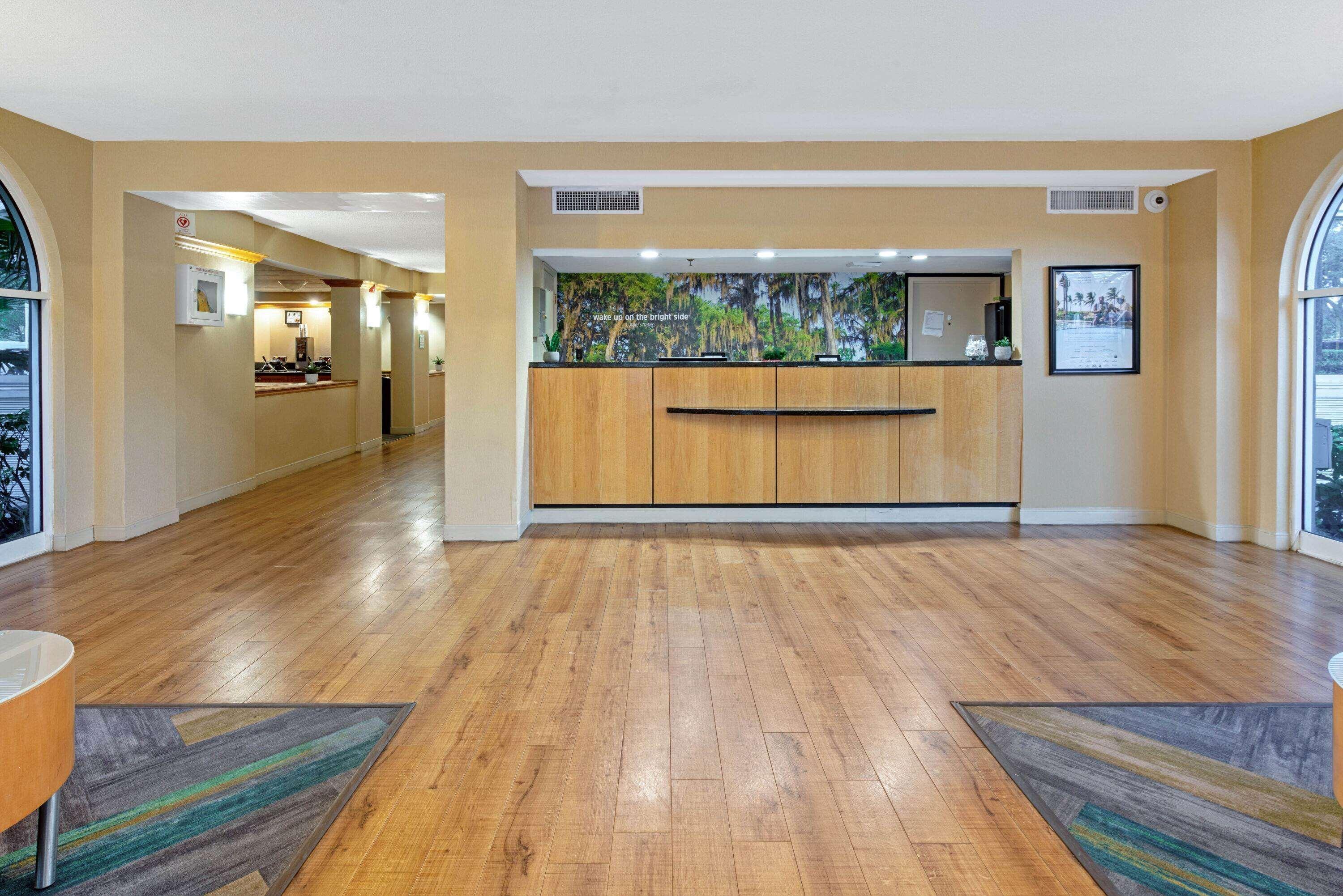 La Quinta By Wyndham Coral Springs South Otel Dış mekan fotoğraf