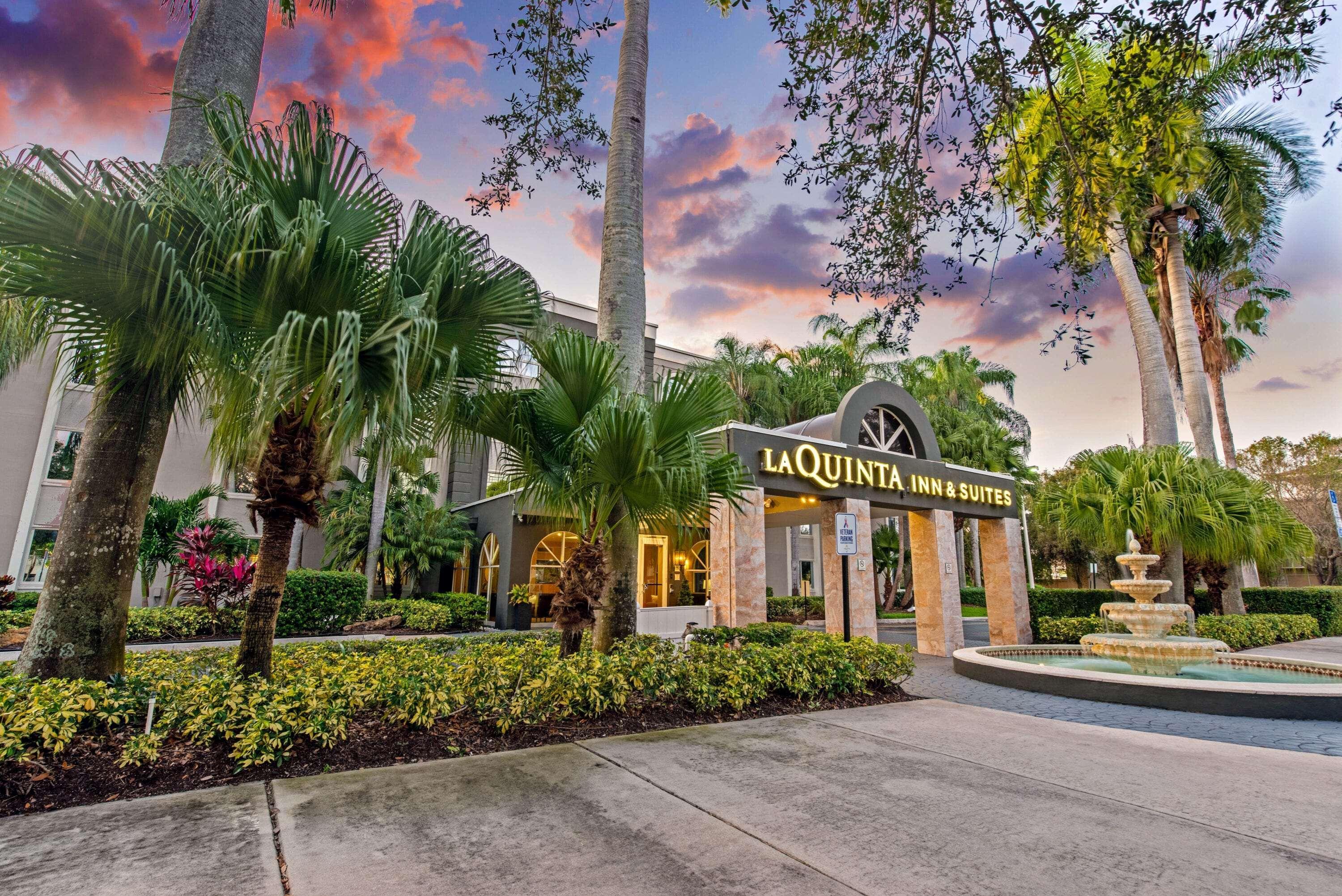 La Quinta By Wyndham Coral Springs South Otel Dış mekan fotoğraf